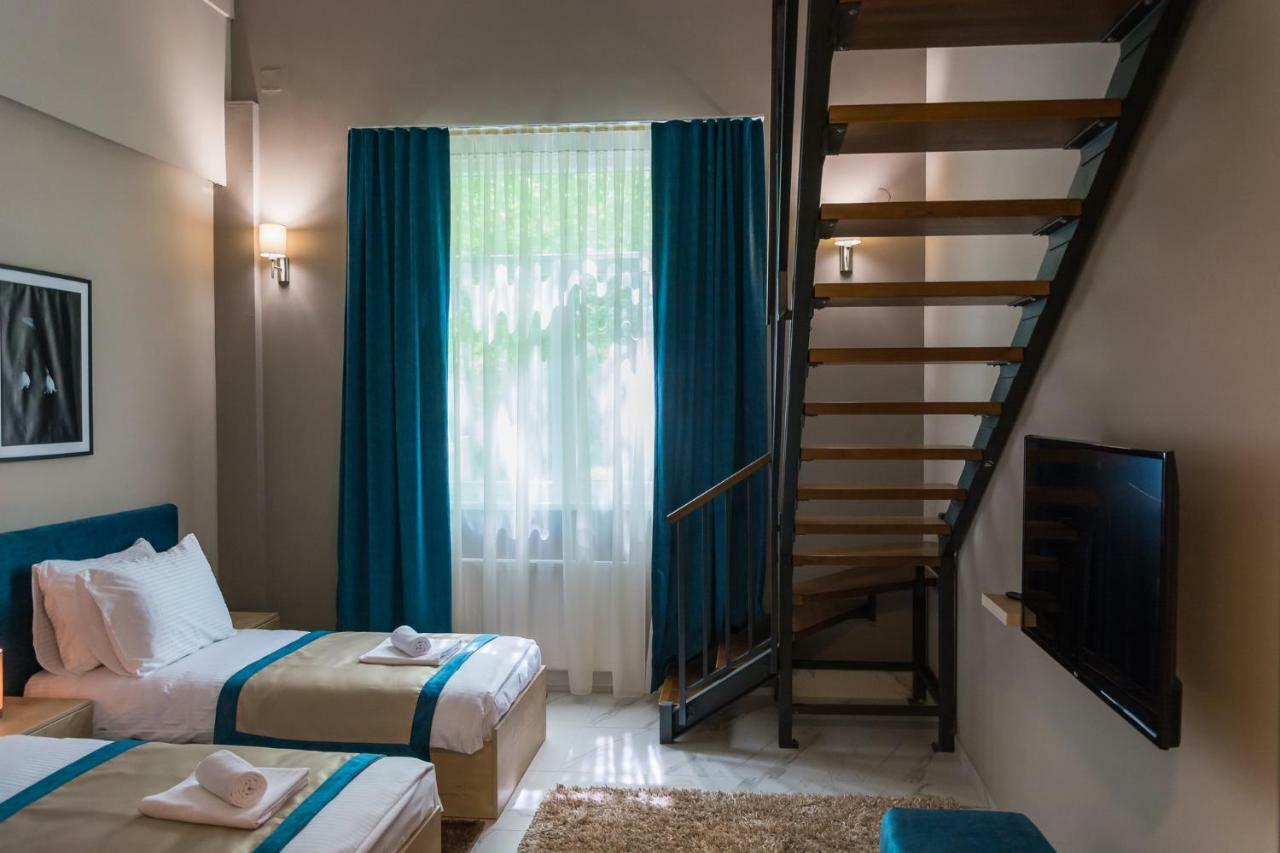 Hotel & Distillery Monogram Gradac  Buitenkant foto